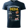 👴🦸‍♂️ Pánské tričko profesionální Děda 👴🦸‍♂️ Toto není jen obyčejné tričko, ale skvělý kousek oblečení, který odkazuje na nejlepšího superhrdinu na světě - Profesionálního Dědu! Toto pánské tričko je vyráběné ze 100% bavlny a nabízí pohodlí a kvalitu, kterou potřebujete pro celodenní nošení. Design trička je jednoduchý a elegantní s nápisem "Profesionální Děda" na přední straně. Toto tričko je skvělým dárkem pro každého dědu, který je hrdý na svou roli a chce to ukázat světu. Tričko je dostupné v široké škále velikostí, takže si může vybrat každý. Takže ať už hledáte perfektní dárek pro svého dědu, manžela nebo